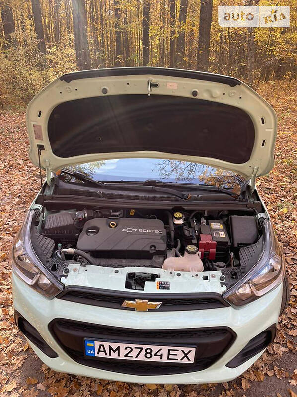 Хэтчбек Chevrolet Spark 2017 в Житомире