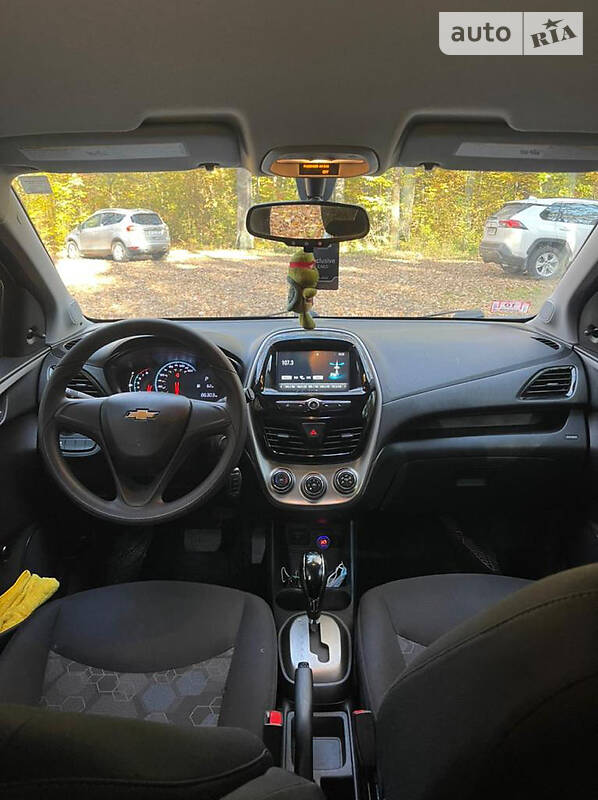 Хэтчбек Chevrolet Spark 2017 в Житомире