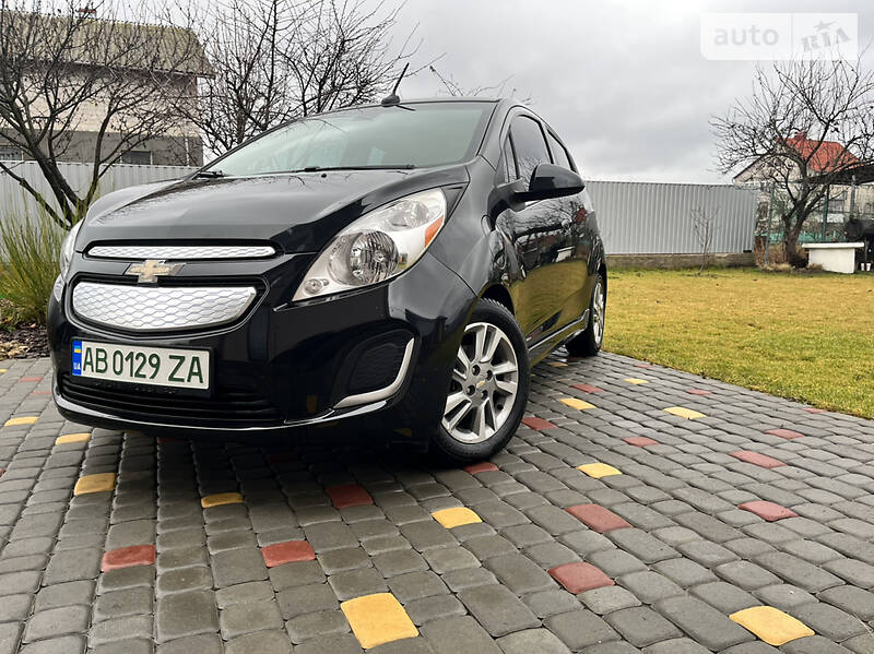 Хэтчбек Chevrolet Spark 2014 в Виннице