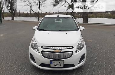 Хэтчбек Chevrolet Spark 2016 в 