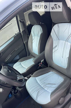Хетчбек Chevrolet Spark 2016 в 