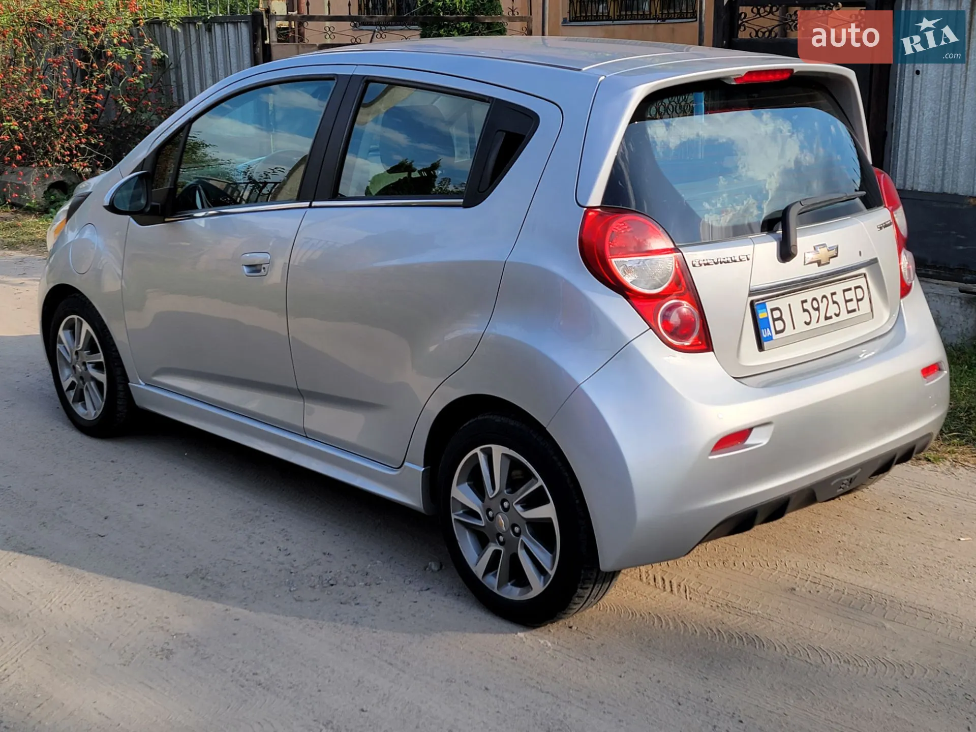 2015 Chevrolet Spark - мініатюра 7