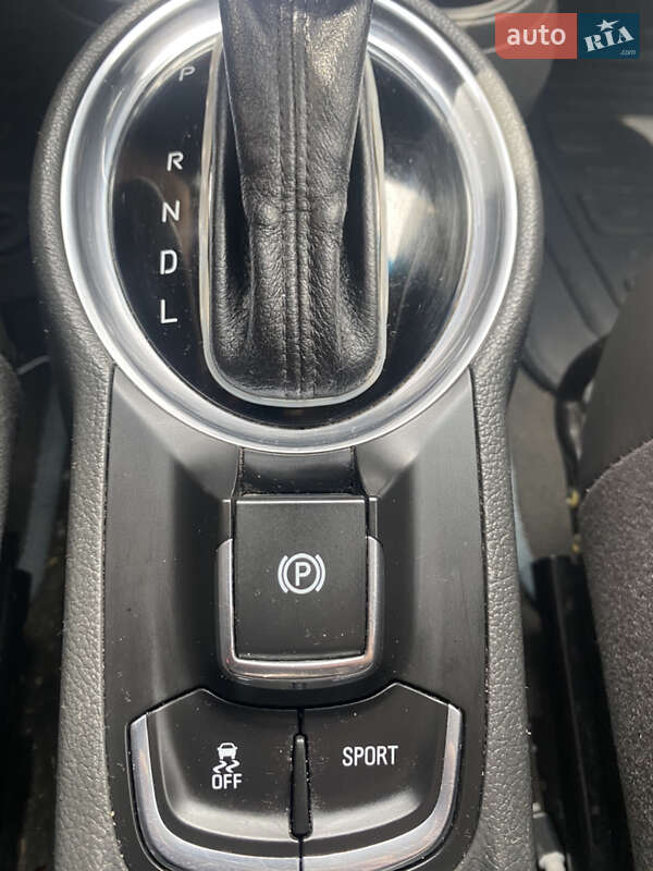 Хэтчбек Chevrolet Spark 2016 в Ровно