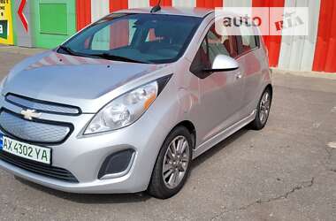 Хэтчбек Chevrolet Spark 2014 в Харькове