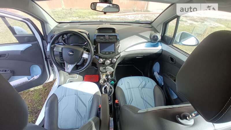 Хэтчбек Chevrolet Spark 2015 в Киеве фото 7 Хэтчбек Chevrolet Spark 2015 в Киеве