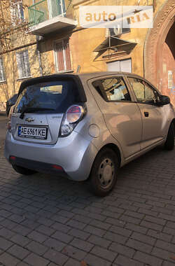 Хэтчбек Chevrolet Spark 2012 в Львове