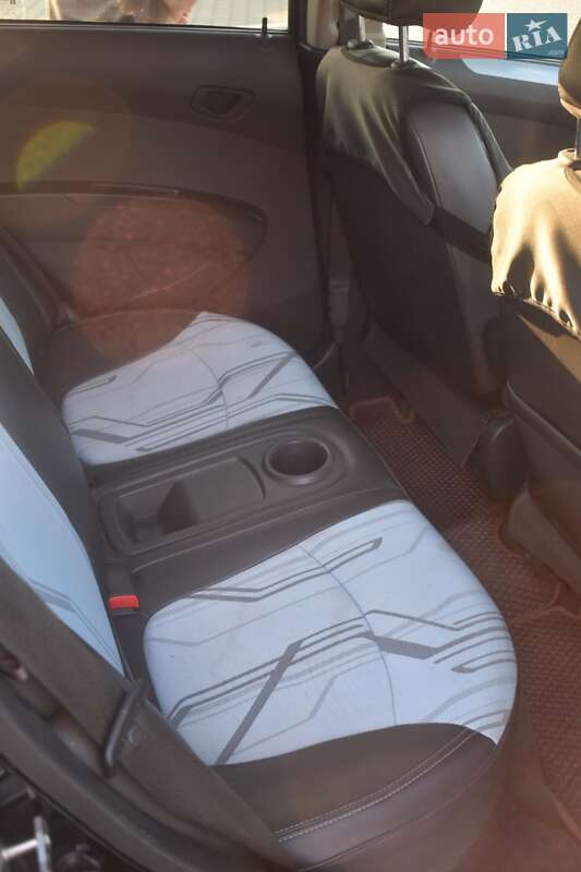 Хэтчбек Chevrolet Spark 2016 в Виннице фото 7 Хэтчбек Chevrolet Spark 2016 в Виннице