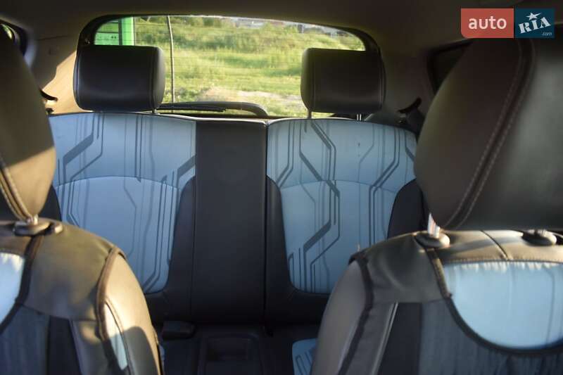 Хэтчбек Chevrolet Spark 2016 в Виннице фото 11 Хэтчбек Chevrolet Spark 2016 в Виннице