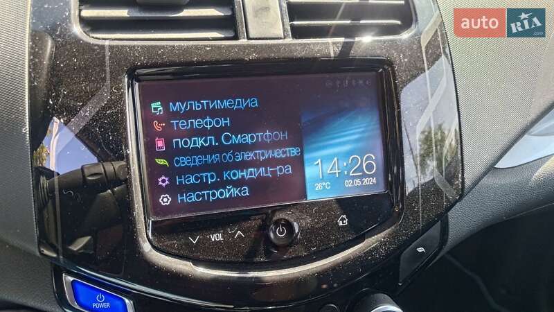 Хэтчбек Chevrolet Spark 2015 в Ровно