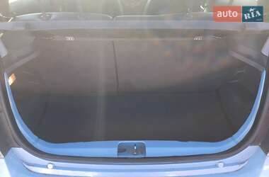 Хэтчбек Chevrolet Spark 2015 в 
