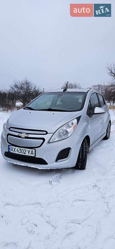 Хетчбек Chevrolet Spark 2014 в Харкові