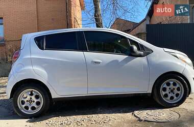 Хетчбек Chevrolet Spark 2013 в Івано-Франківську