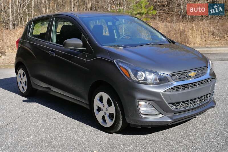 Хэтчбек Chevrolet Spark 2020 в 