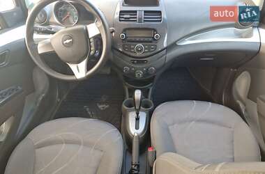 Хэтчбек Chevrolet Spark 2021 в 