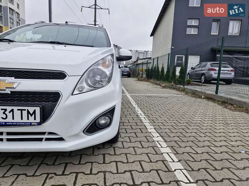 Хэтчбек Chevrolet Spark 2021 в Ивано-Франковске
