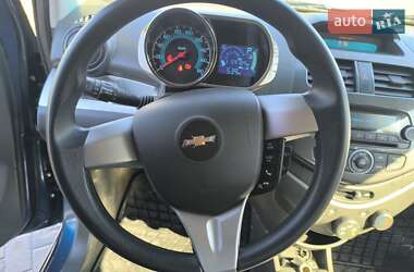 Хэтчбек Chevrolet Spark 2021 в 