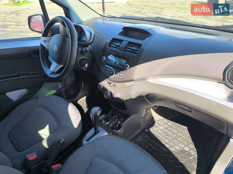 Хэтчбек Chevrolet Spark 2021 в Черновцах фото 11 Хэтчбек Chevrolet Spark 2021 в Черновцах
