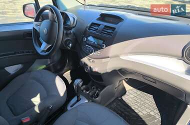Хэтчбек Chevrolet Spark 2021 в 