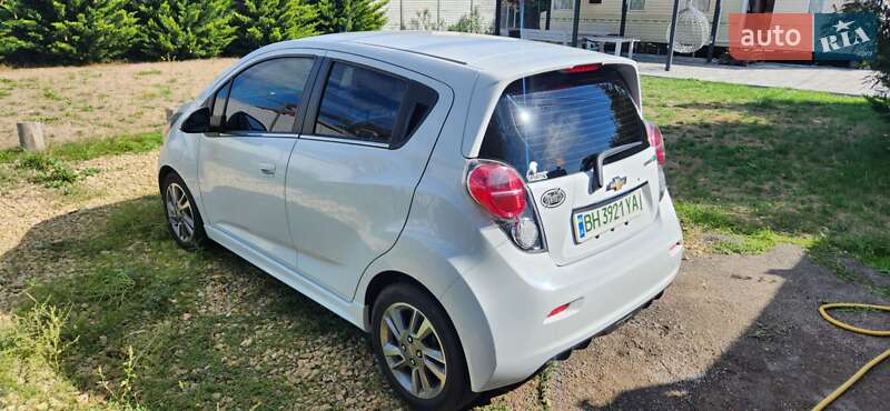 Chevrolet Spark 2016