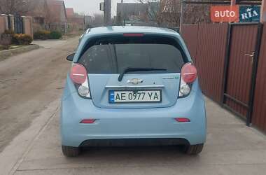 Хэтчбек Chevrolet Spark 2013 в 