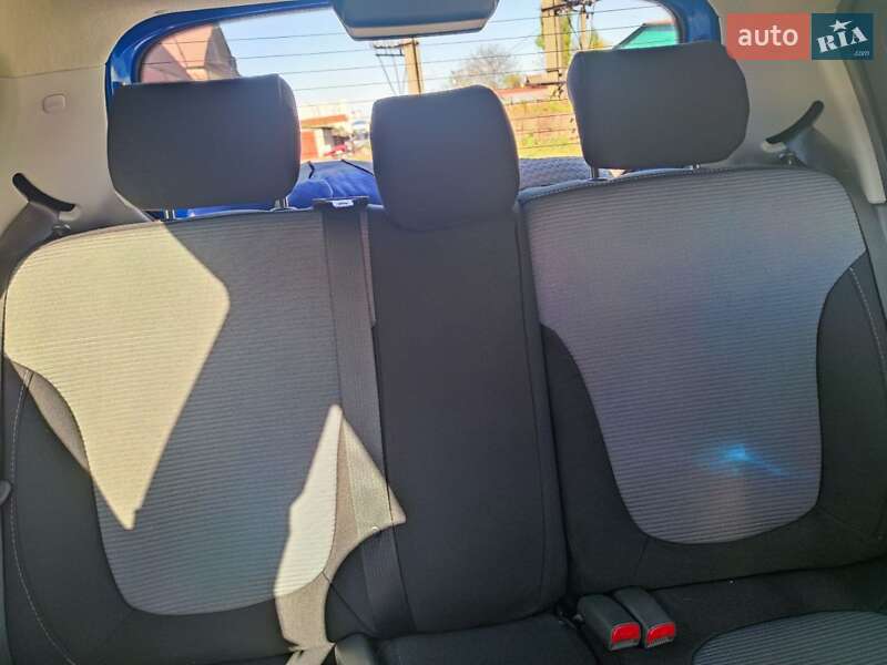 Хэтчбек Chevrolet Spark 2011 в Боярке