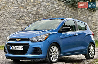 Хэтчбек Chevrolet Spark 2016 в 