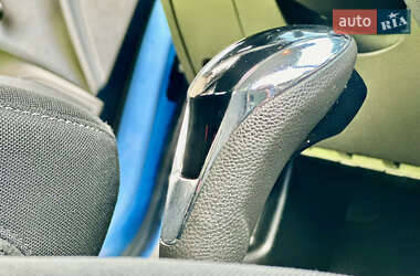 Хэтчбек Chevrolet Spark 2016 в 