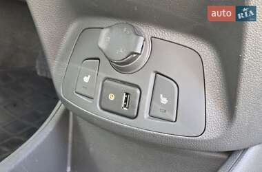Хетчбек Chevrolet Spark 2015 в 