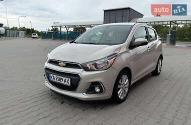 Хэтчбек Chevrolet Spark 2016 в 