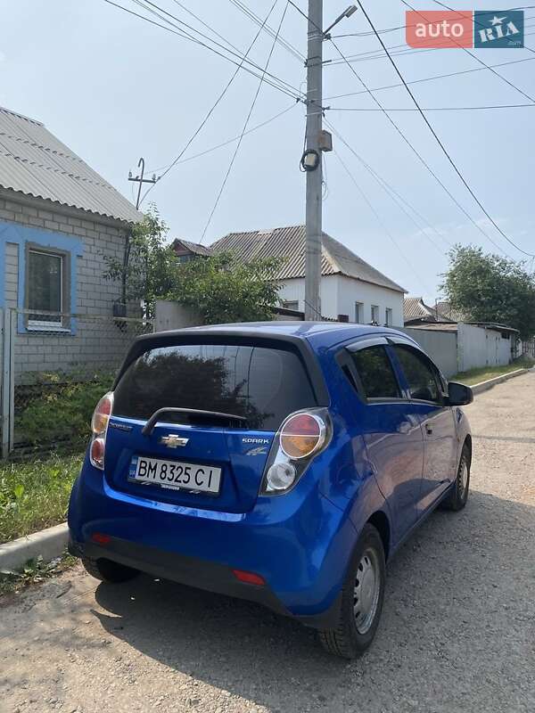 Хэтчбек Chevrolet Spark 2011 в Сумах