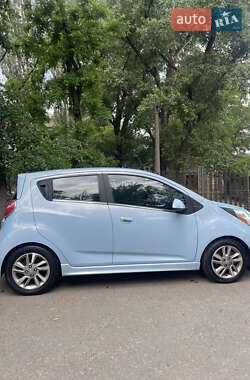 Хэтчбек Chevrolet Spark 2013 в 