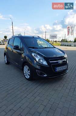 Хэтчбек Chevrolet Spark 2012 в 