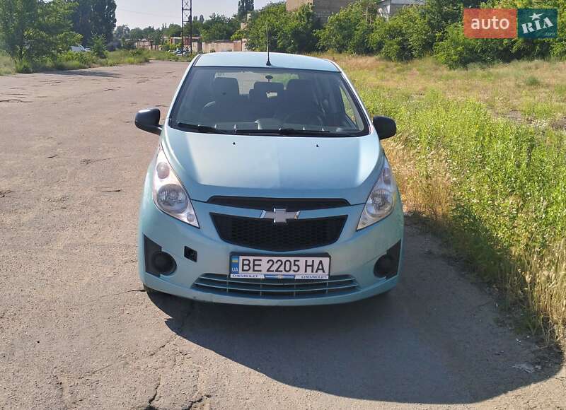 Хэтчбек Chevrolet Spark 2010 в Николаеве
