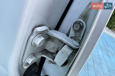 Хэтчбек Chevrolet Spark 2011 в 