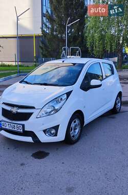 Хэтчбек Chevrolet Spark 2012 в Луцке