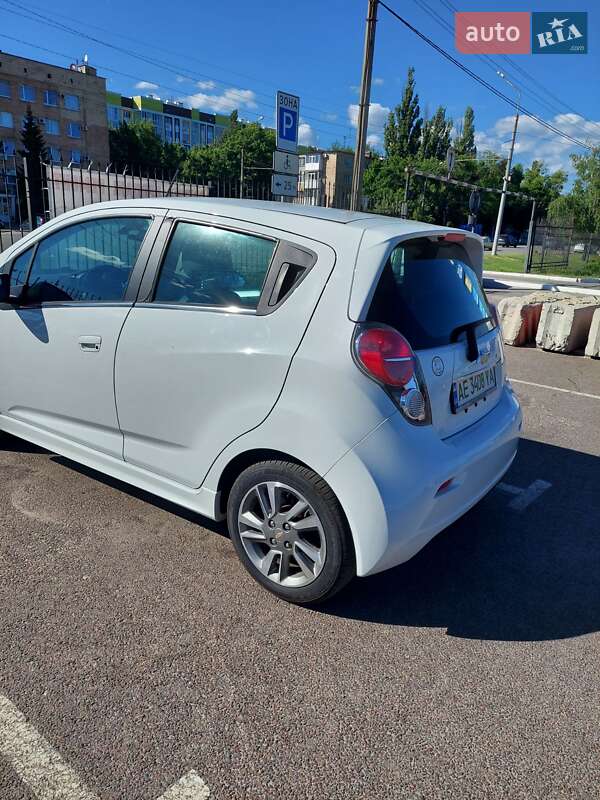 Хэтчбек Chevrolet Spark 2016 в Полтаве фото 5 Хэтчбек Chevrolet Spark 2016 в Полтаве