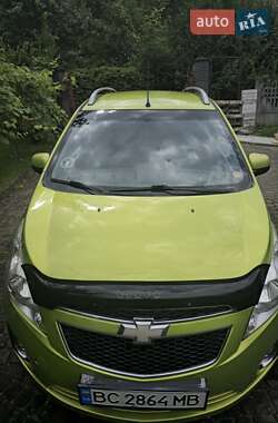 Хэтчбек Chevrolet Spark 2011 в 