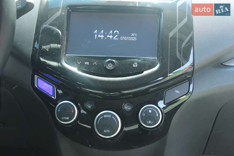 Хэтчбек Chevrolet Spark 2016 в Дрогобыче фото 17 Хэтчбек Chevrolet Spark 2016 в Дрогобыче