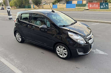 Хетчбек Chevrolet Spark 2016 в 