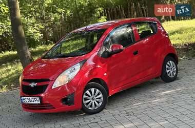 Хетчбек Chevrolet Spark 2011 в 