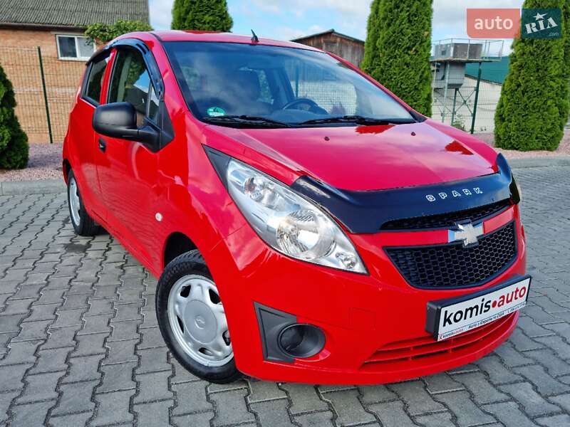 Хэтчбек Chevrolet Spark 2012 в Виннице