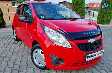 Хетчбек Chevrolet Spark 2012 в 