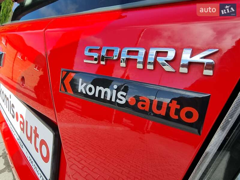 Хэтчбек Chevrolet Spark 2012 в Виннице