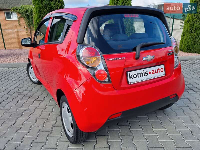 Хэтчбек Chevrolet Spark 2012 в Виннице