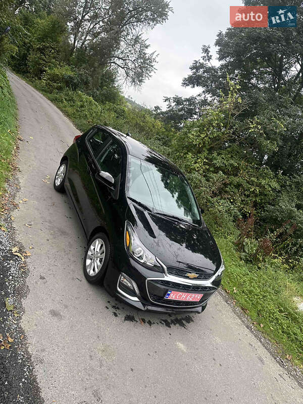 Хетчбек Chevrolet Spark 2019 в Львові