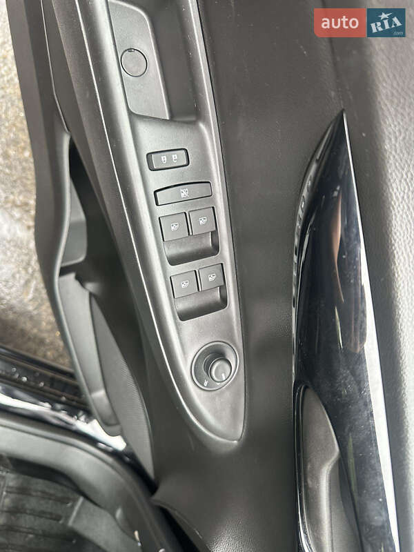 Хетчбек Chevrolet Spark 2019 в Львові