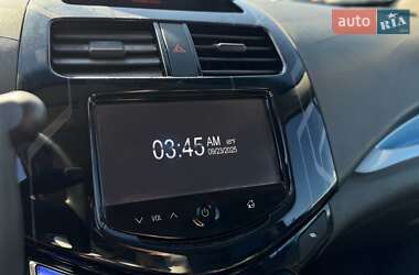 Хетчбек Chevrolet Spark 2014 в 