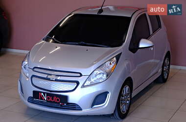 Хетчбек Chevrolet Spark 2015 в 