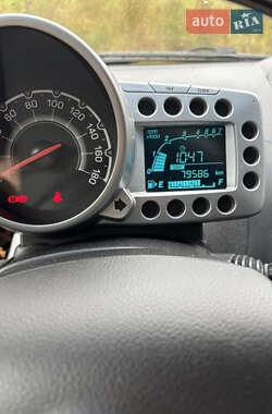 Хетчбек Chevrolet Spark 2011 в 