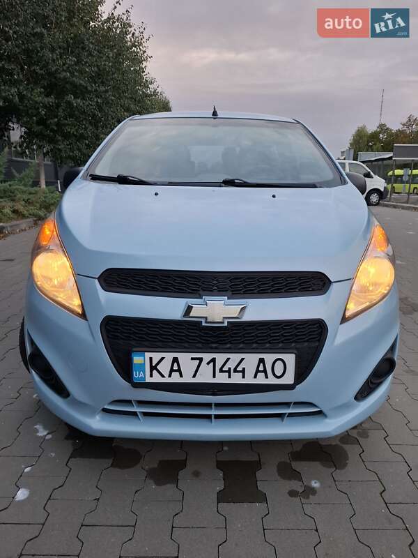 Хетчбек Chevrolet Spark 2015 в Білій Церкві